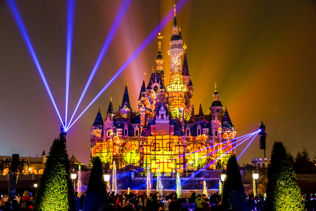 เซี่ยงไฮ้ ดิสนีย์แลนด์ (จีน)